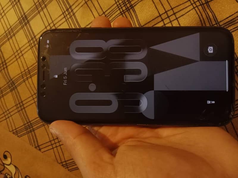 iPhone 11 2
