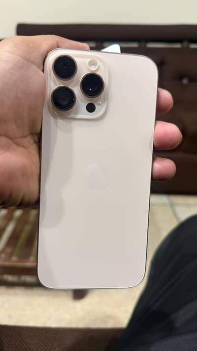 Apple iPhone 16 Pro Max
