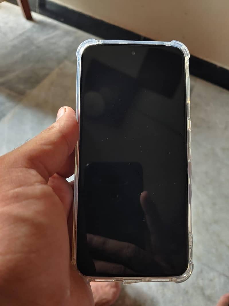 Google Pixel 8 3