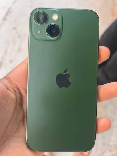 Apple iPhone 13
