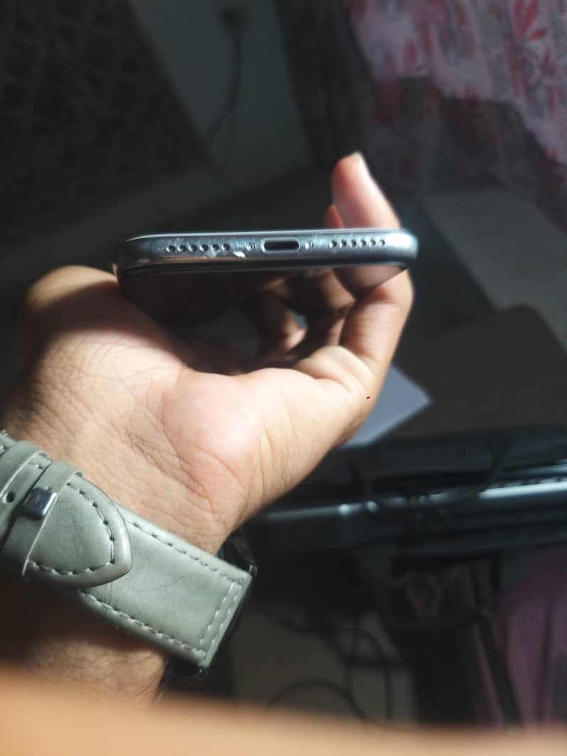 Apple iPhone X urgent sale 5