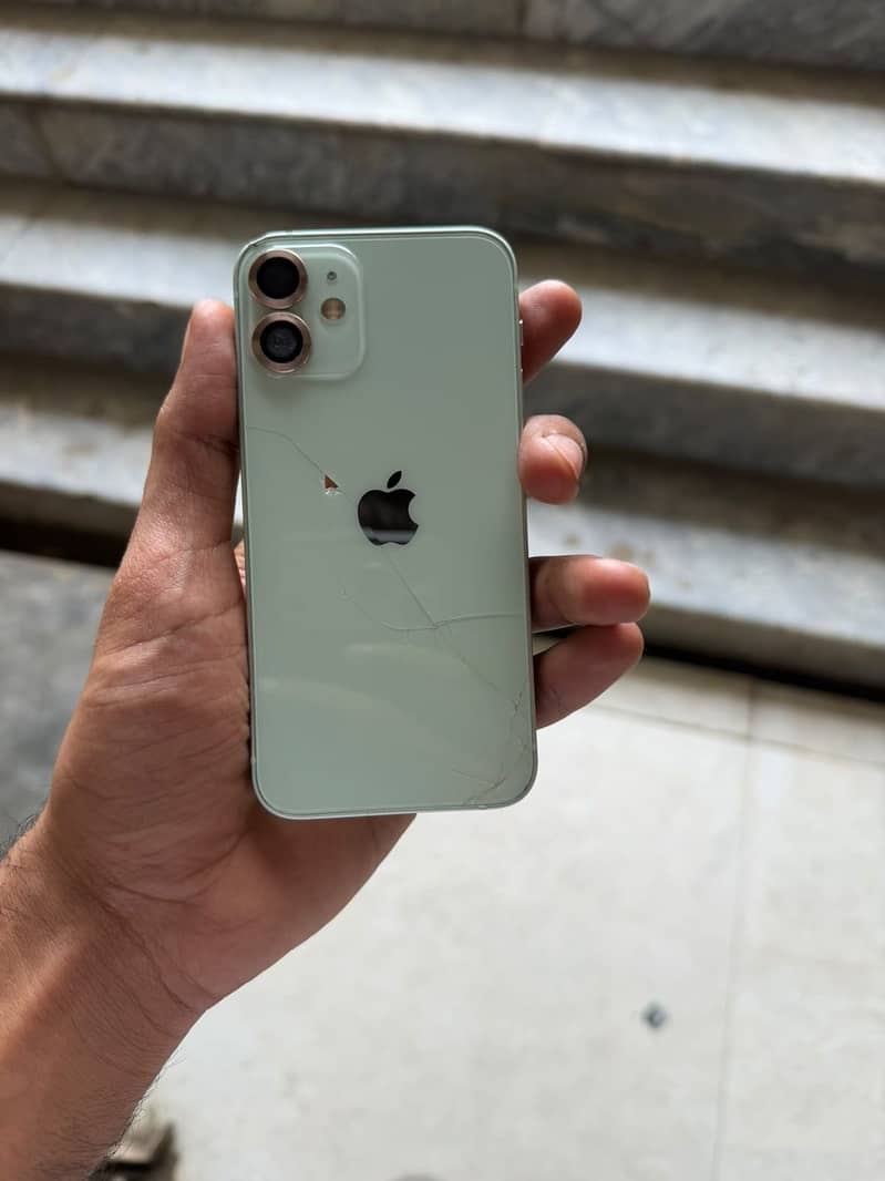 Apple iPhone 12 mini 5