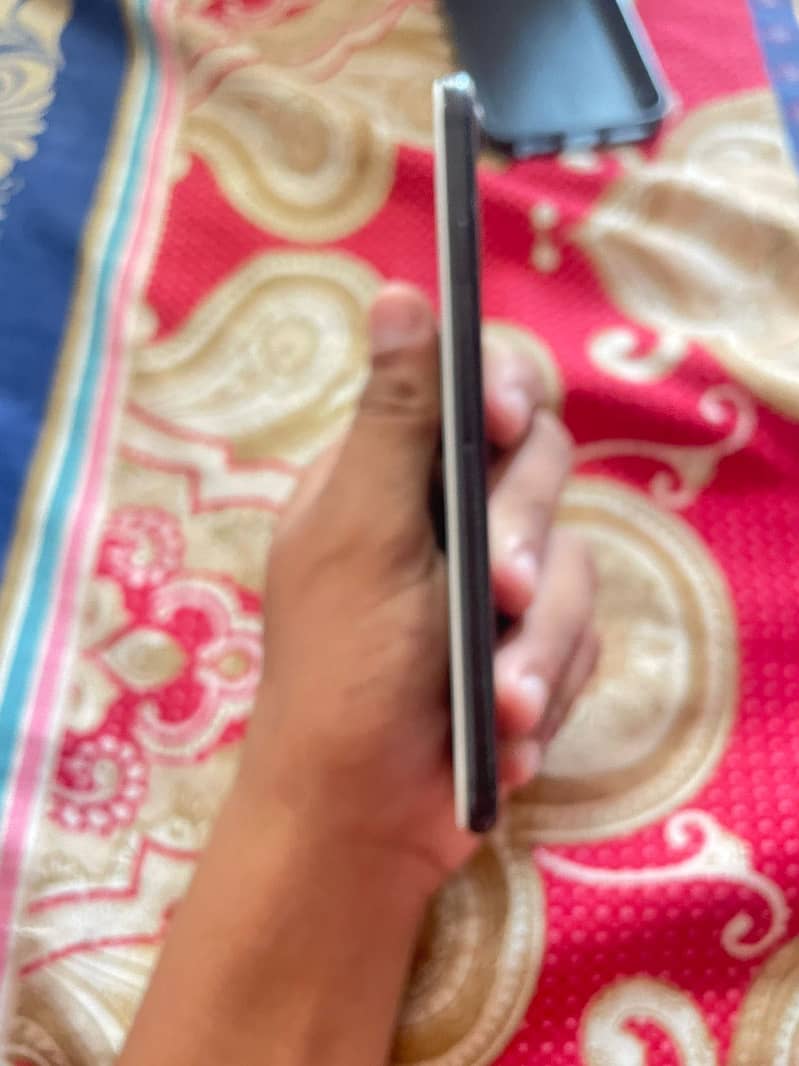 Apple iPhone 7 3