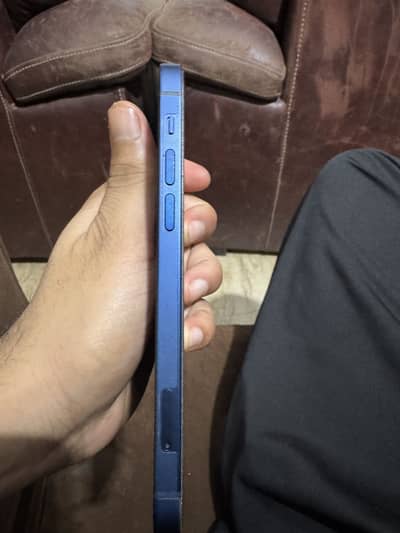 Apple iPhone 12 64gb (blue)