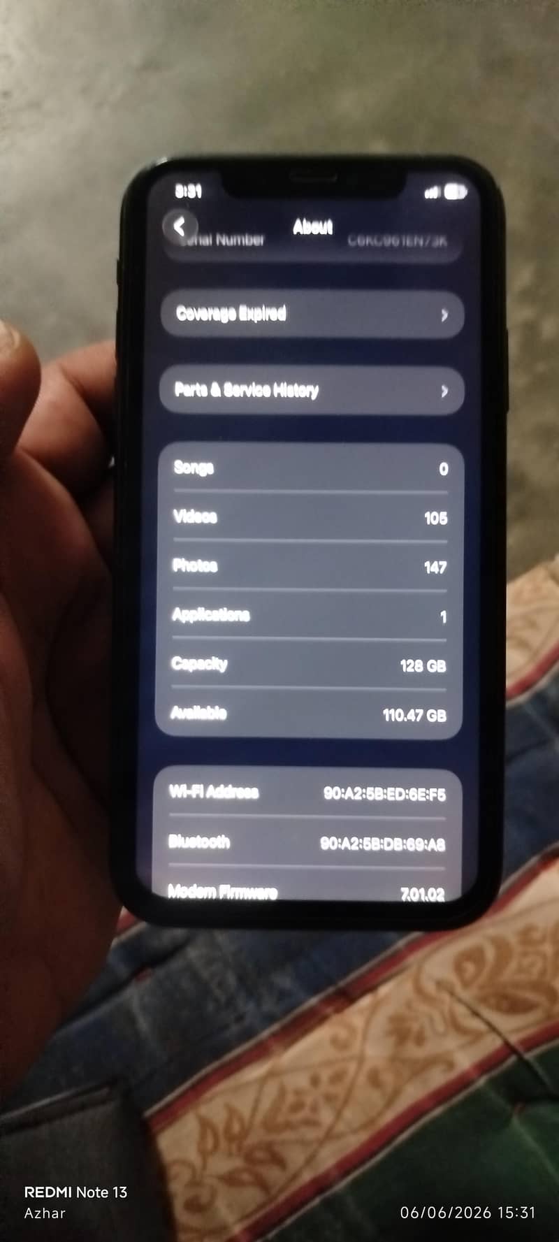 Apple iPhone 11 4