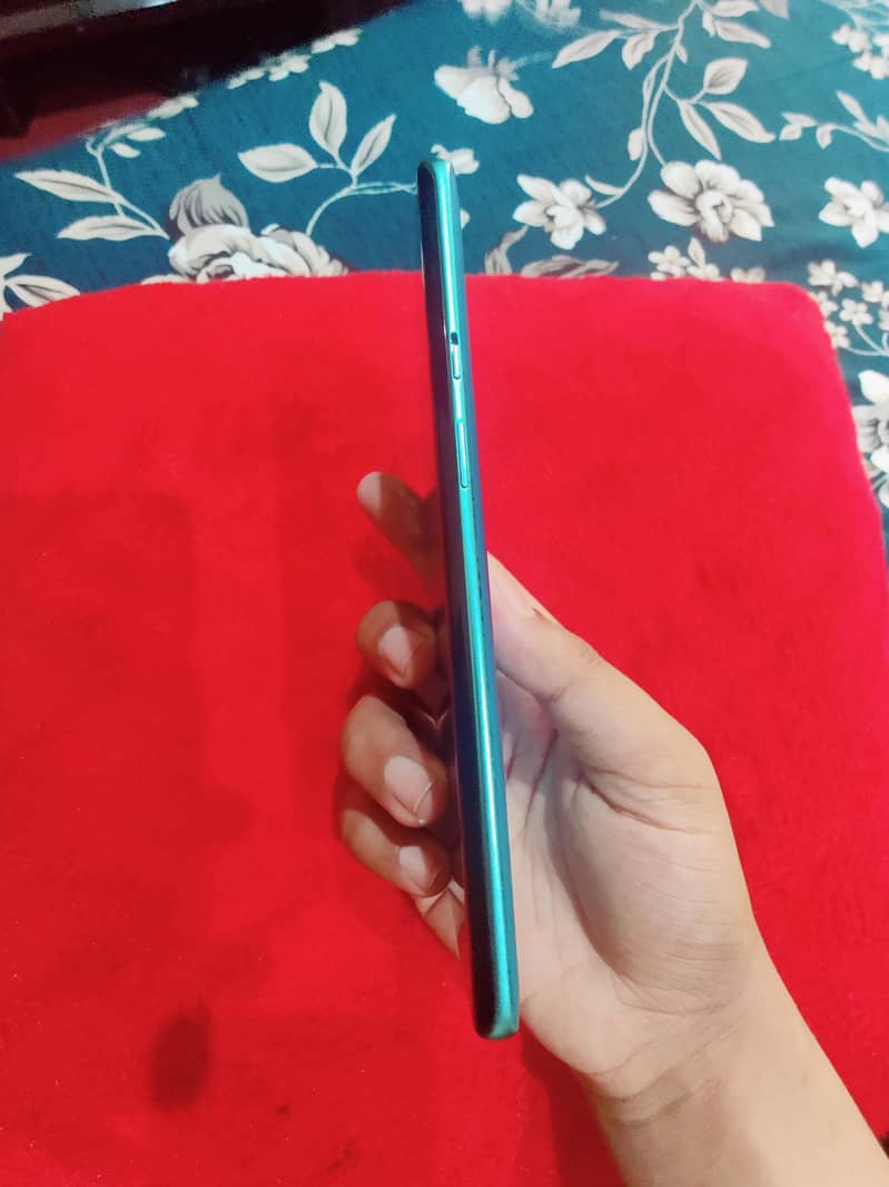 One Plus 8 Pro 3