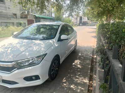 Honda City Aspire 2022 Total Jeniune Urgent sale Ist owner