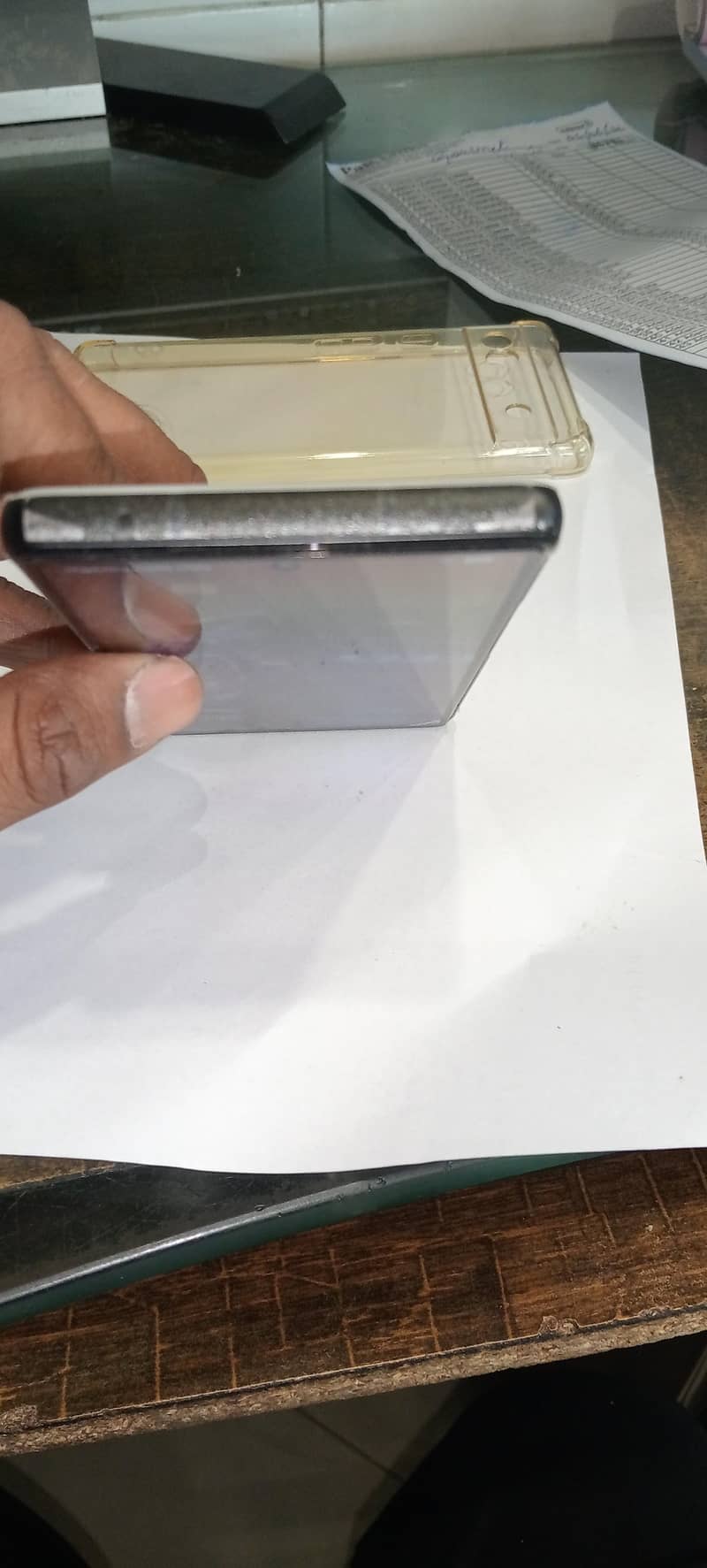 Google Pixel 6a 1