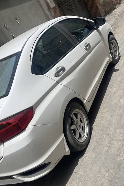 Honda City IVTEC 2025