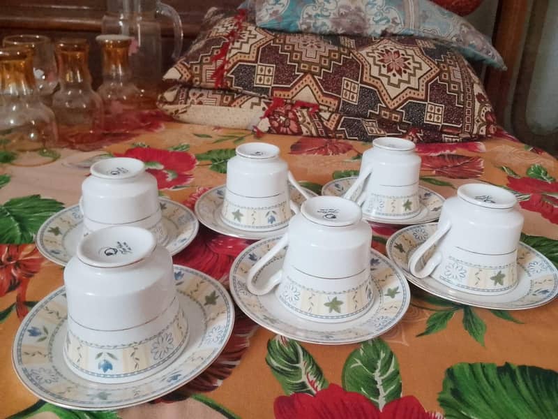 Dinner set 4
