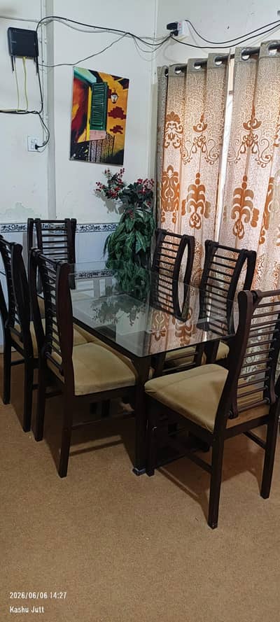 Dinning Table 6 Seater