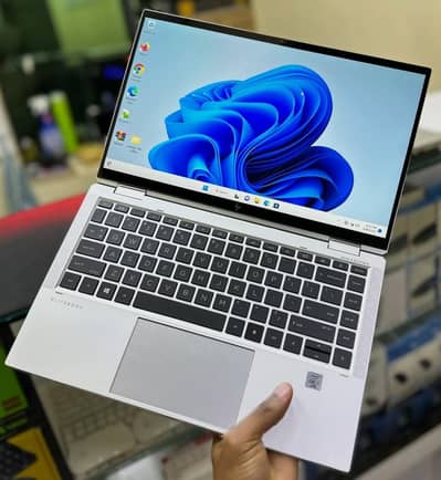 HP Elitebook 1040 G7 (X360 convertible) . . Core i7 10th Generation.