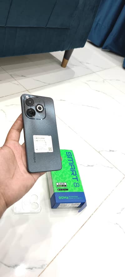 Infinix Smart 8