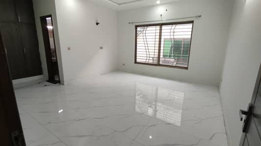 1 Kanal Upper Portion Available For Rent In G-16 With All Facilities