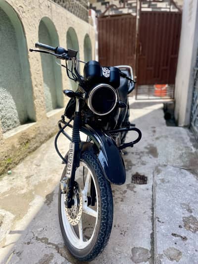 Yamaha YBR 125G | Own Name | Biometric Available | New Tyres & Battery