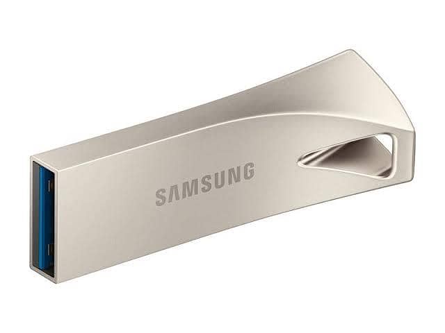 USB And Hard Disk Case 0