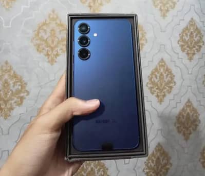 Samsung S25