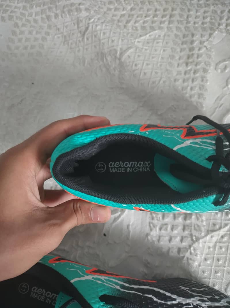Size : 41 3