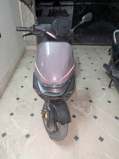 evee s1 electric scooty scooter bike