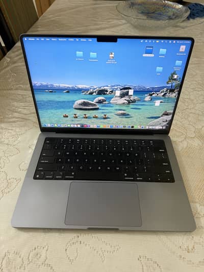 M1 Macbook Pro, 14 inch, 2021, 16GB, 500 GB SSD