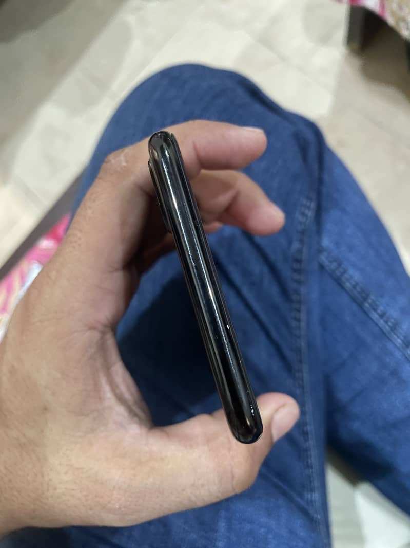 Apple iPhone 7 Plus 4