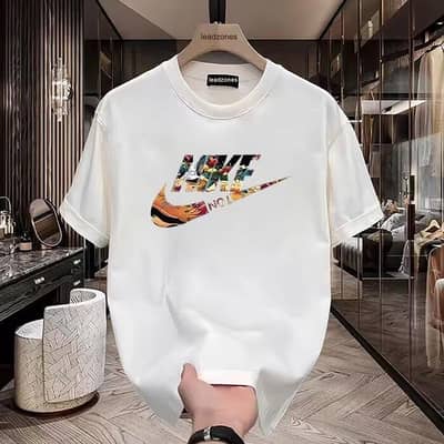 white and black graphics T-shirt  what's app number:03256036998