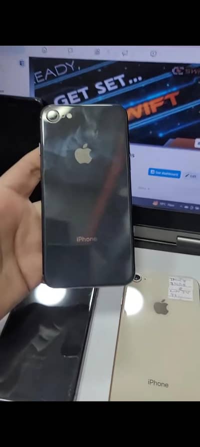 Apple iPhone 8 256gb go my Watsap Number 0324-3829803
