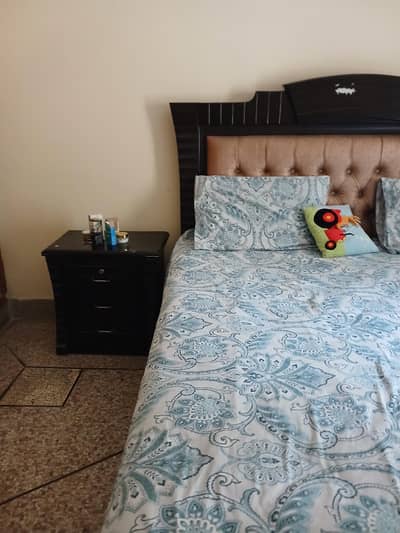 Bed set for sale