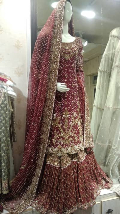 Wedding dress