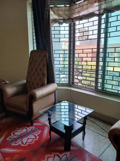 coffee chairs with 3 center tables for sale