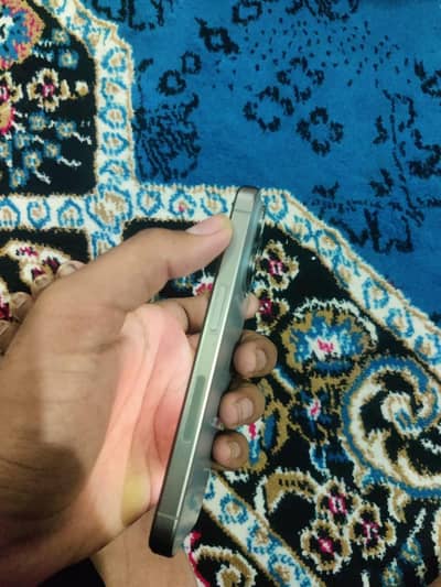 Apple iPhone 15 Pro