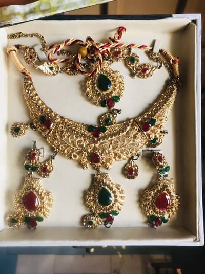 Artificial bridal Jewellery set for sale