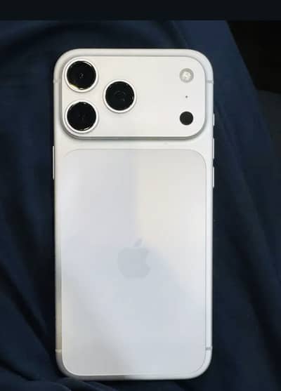 Apple iPhone 17 Pro Max 256 gb  With box FU