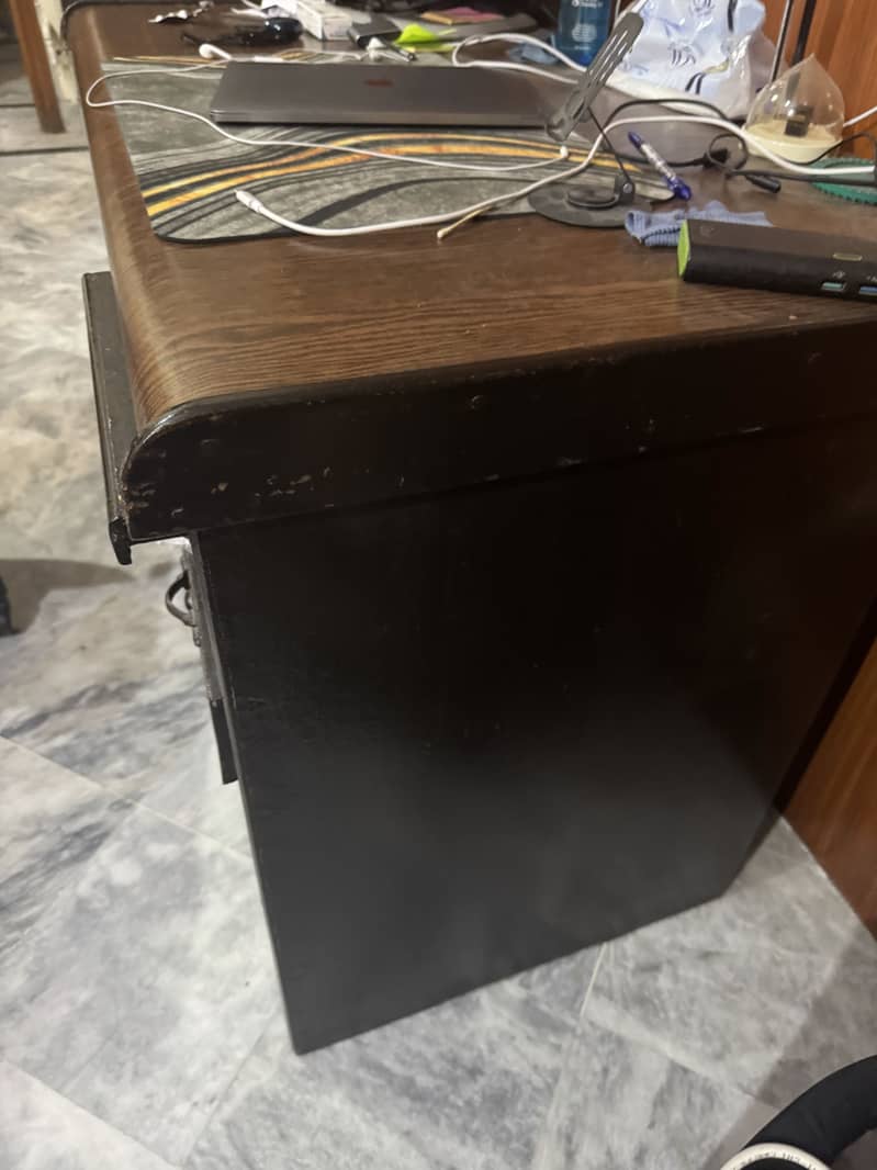 Study/computer table 2