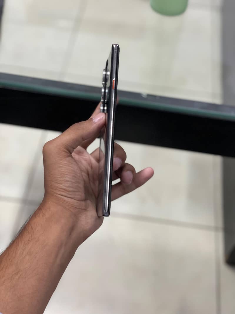 Tecno CAMON 40 Pro 3