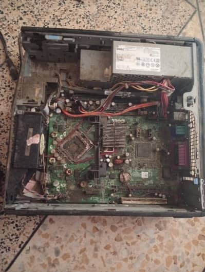 cpu body power supply and board porana godam ma Rakha tha