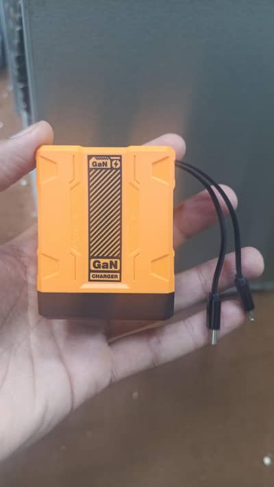 Gan Charger