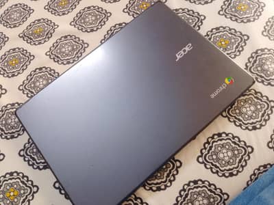 Acer c720 in neat condition 4 GB 128 gb
