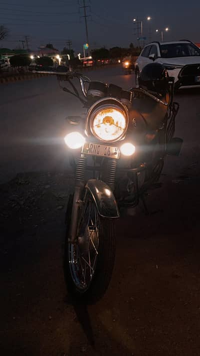 Suzuki GS 150 (2k17)