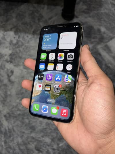 Exchange Apple iPhone X 64gb Face id True tone Ok 100 health All ok