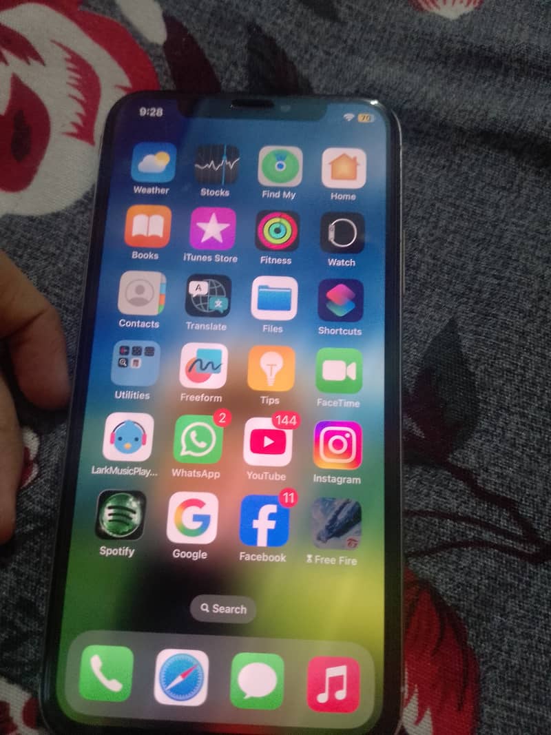 Apple iPhone X 1