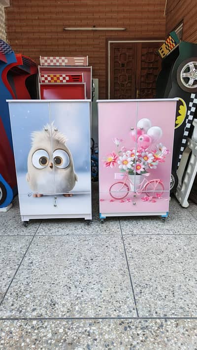 character cupboard with wheels 4 feet x 2.5 feet size Rs