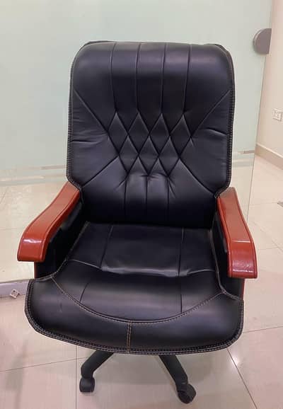 Executive Chair