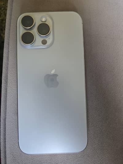 Apple iPhone 16 Pro Max