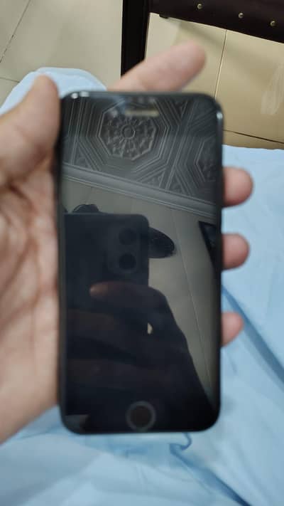 Apple iPhone 8
