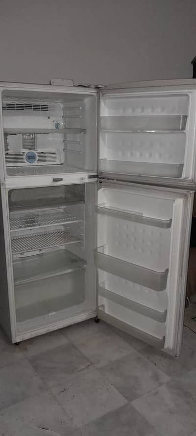 Dawlance refrigerator