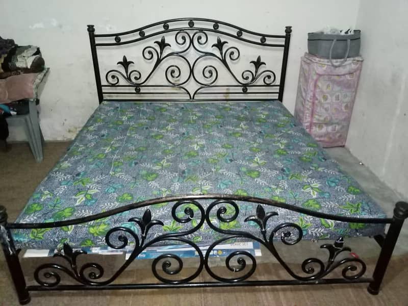 double bed 0