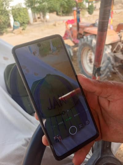 Infinix Hot 30