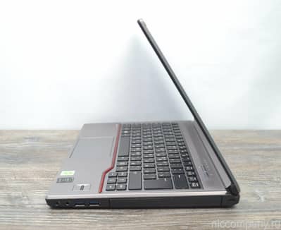 Fujitsu Simense E734. Core I5 4th Generation. 8GB Ram. 128GB Nvme.