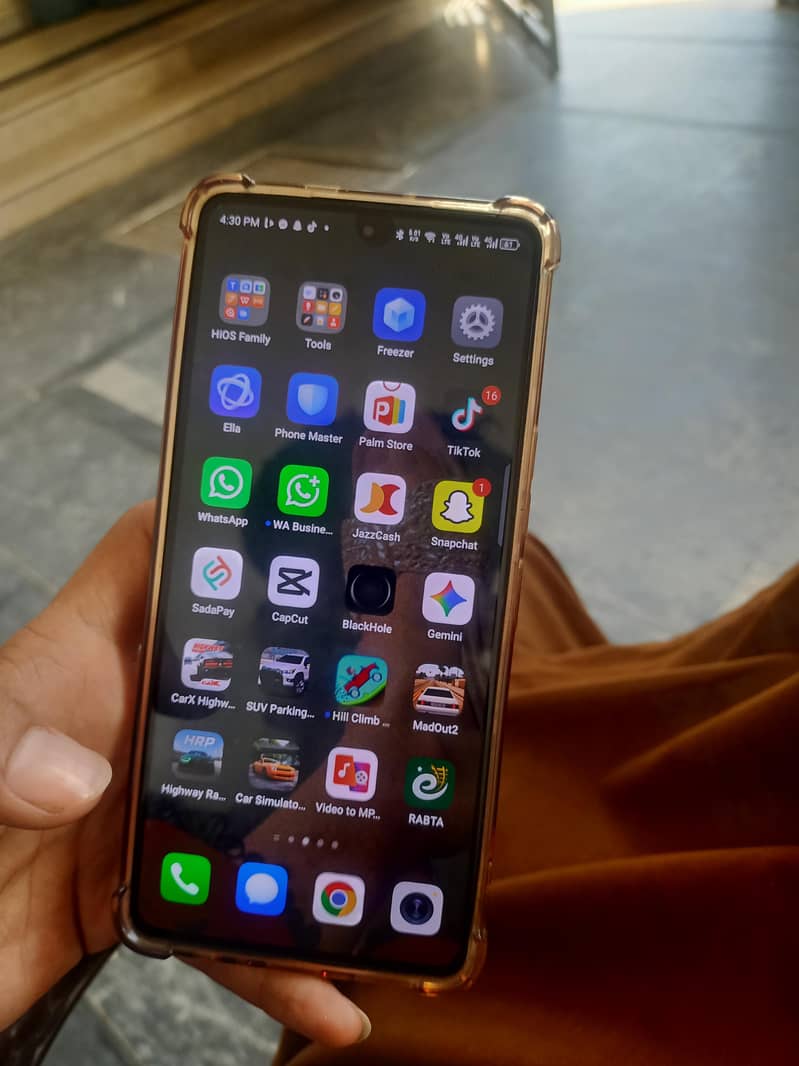 Tecno CAMON 20 1
